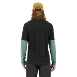 Mons Royale Tarn Merino Shift Wind Maillot 13 Mons Royale Tarn Merino Shift Wind Maillot -Specialized Soldes mons royale tarn merino shift wind maillot jerseys 100581 1187 001 100581 1187 374 5