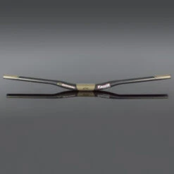 Renthal Fatbar DH Carbon 31.8MM 800MM Cintre 9 Renthal Fatbar DH Carbon 31.8MM 800MM Cintre -Specialized Soldes renthal fatbar dh carbon 318mm 800mm cintre cockpit m172 m173 3 39482 1