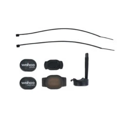 WAHOO RPM Cycling Sensor Bundle -Specialized Soldes wahoo rpm cycling sensor bundle gps computer wawfrpmc 3 42727 2